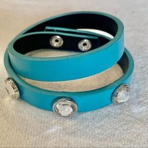 Lia Sophia wrap metal snap blue faux leather large rhinestone stud bracelet